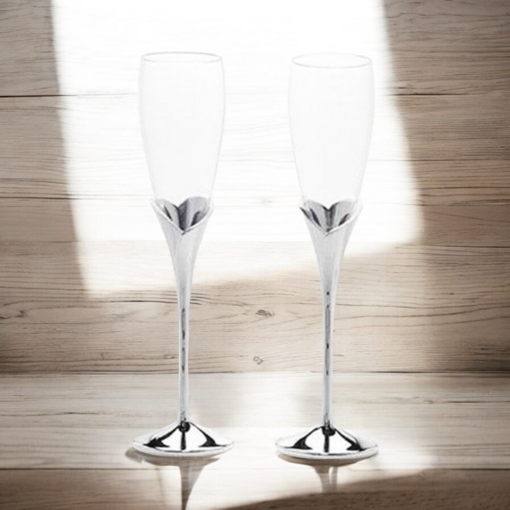 Lenox Wedding Promises Silver Heart Stem Crystal Champagne Flutes – Set of 2 - Picture 1 of 16